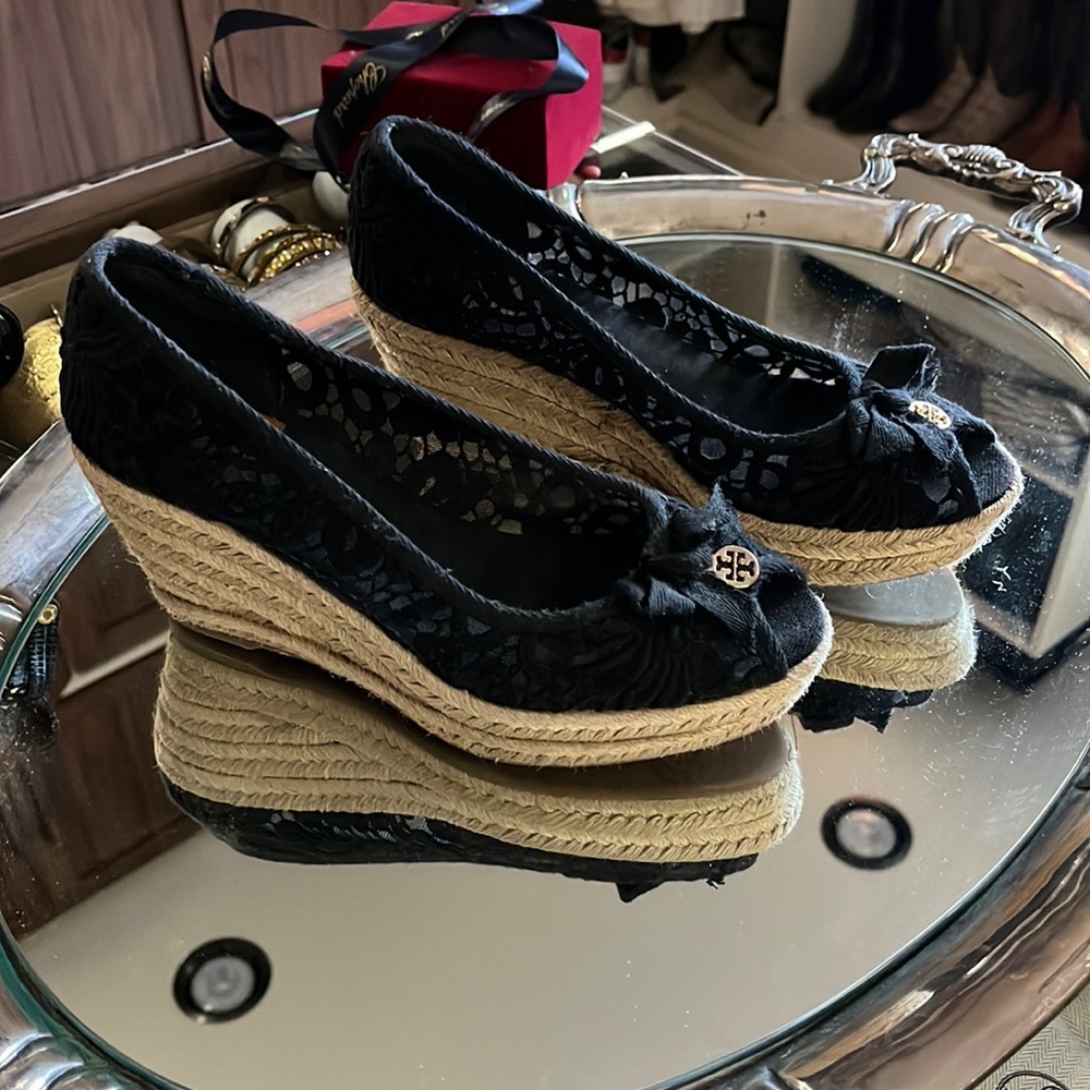 Tory Burch Wedges Espadrille with lace